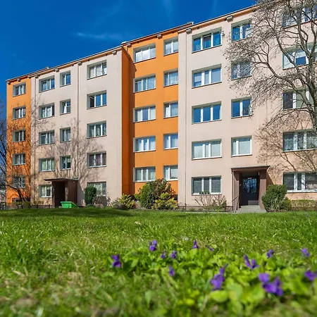 Cozy & Modern Close To The Center By Renters Apartmán *